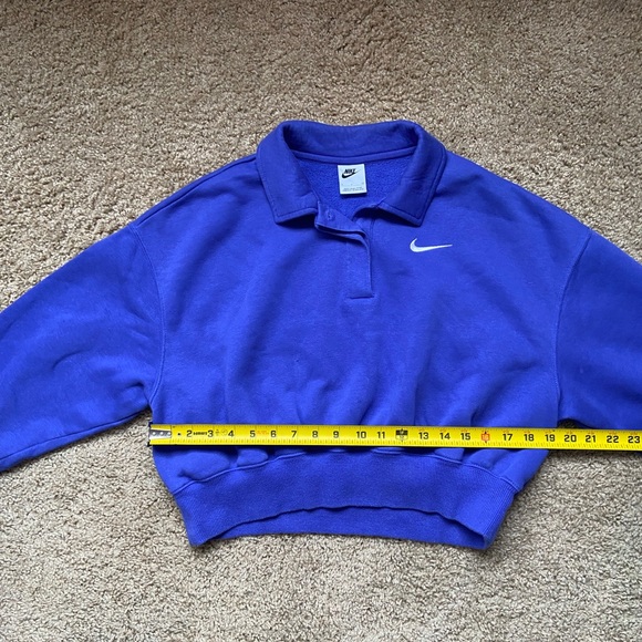 Nike Sportswear Phoenix Women’s Fleece 3/4-sleeve Crop Polo Sweatshirt - Picture 4 of 10